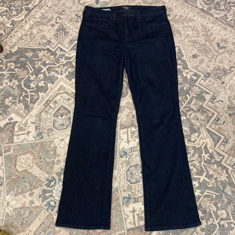 NYDJ Barbara Bootcut Lift x Tuck Technology Dark Wash Jeans! Size 6